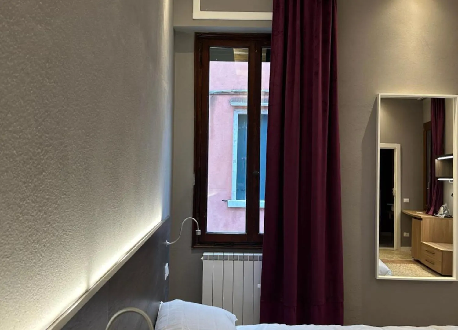 Ca' Piasentin Hotel Veneza 0*,  Itália