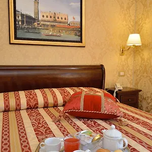 Residenza Goldoni Venecia