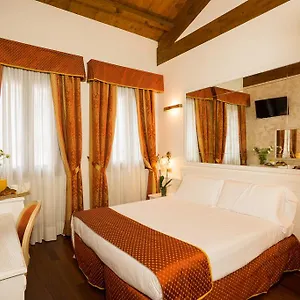 Pensjonat Casanova Fourrooms, Wenecja
