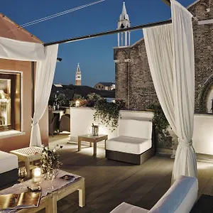 Bloom Settimo Cielo 3*, Venecia Italia